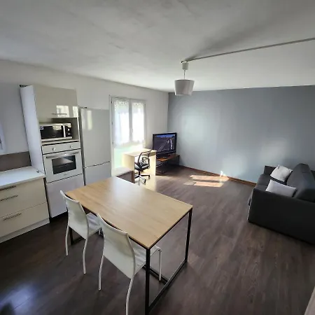 Le Pied A Terre Parisien - 77/94 Apartment